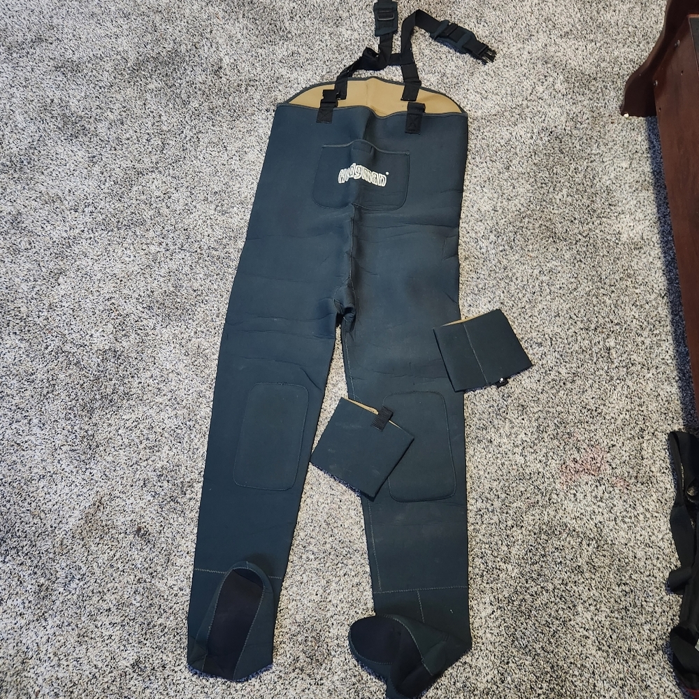 New in the box never been used fishing waiter's